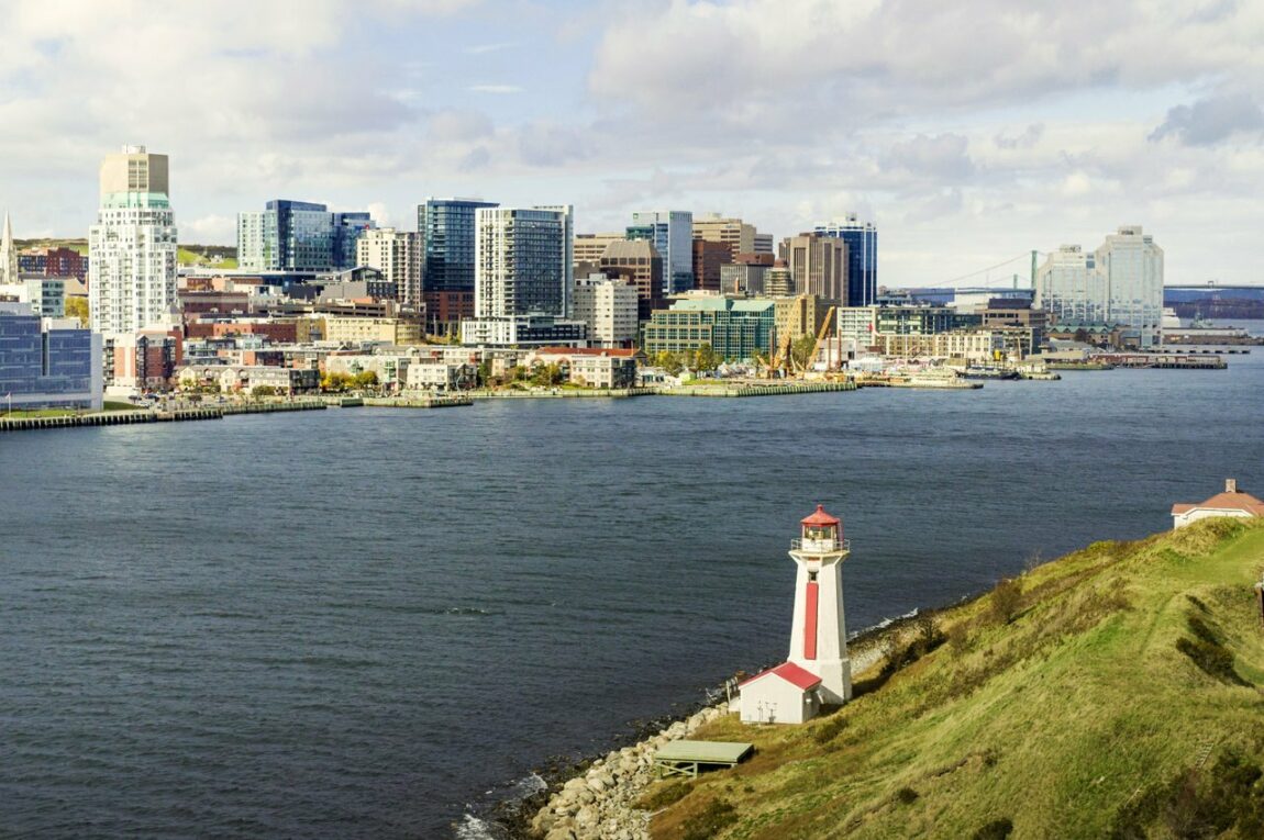 Halifax Skyline 1 medium